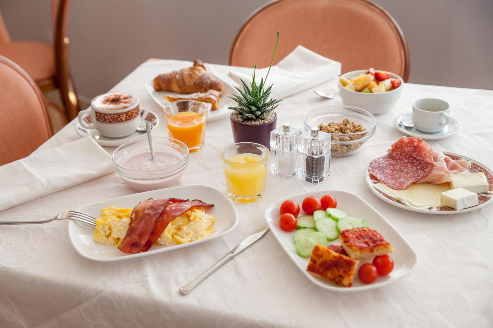 לאיגואליה Hotel Tritone מראה חיצוני תמונה